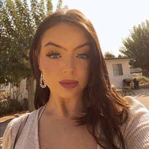 Meet your Posher, Chaylee